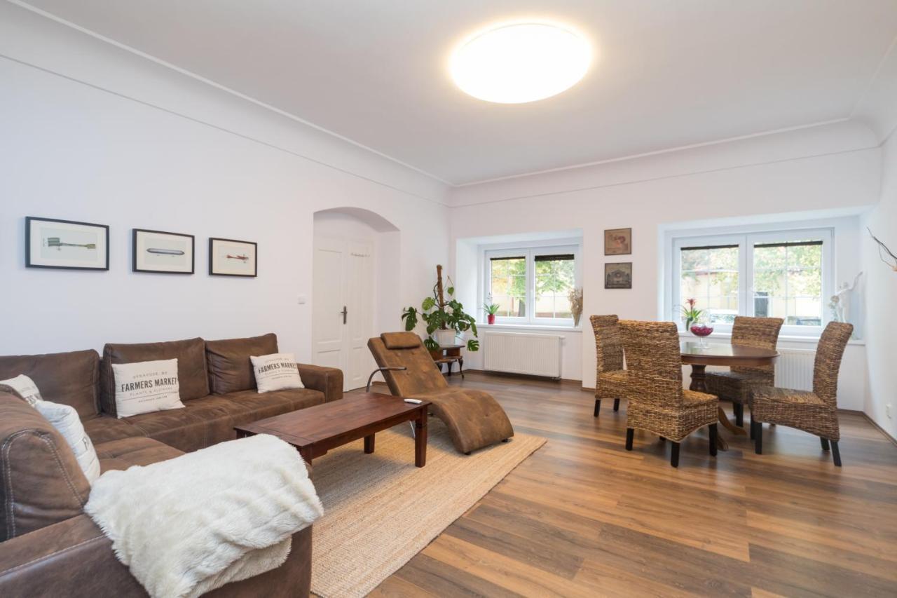 Budyne Apartment Ii. Budyne nad Ohri Екстер'єр фото